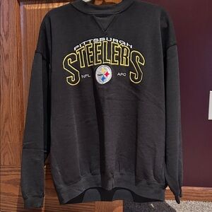 Lee Black Pittsburgh Steelers Crewneck Sweatshirt with Yellow Logo